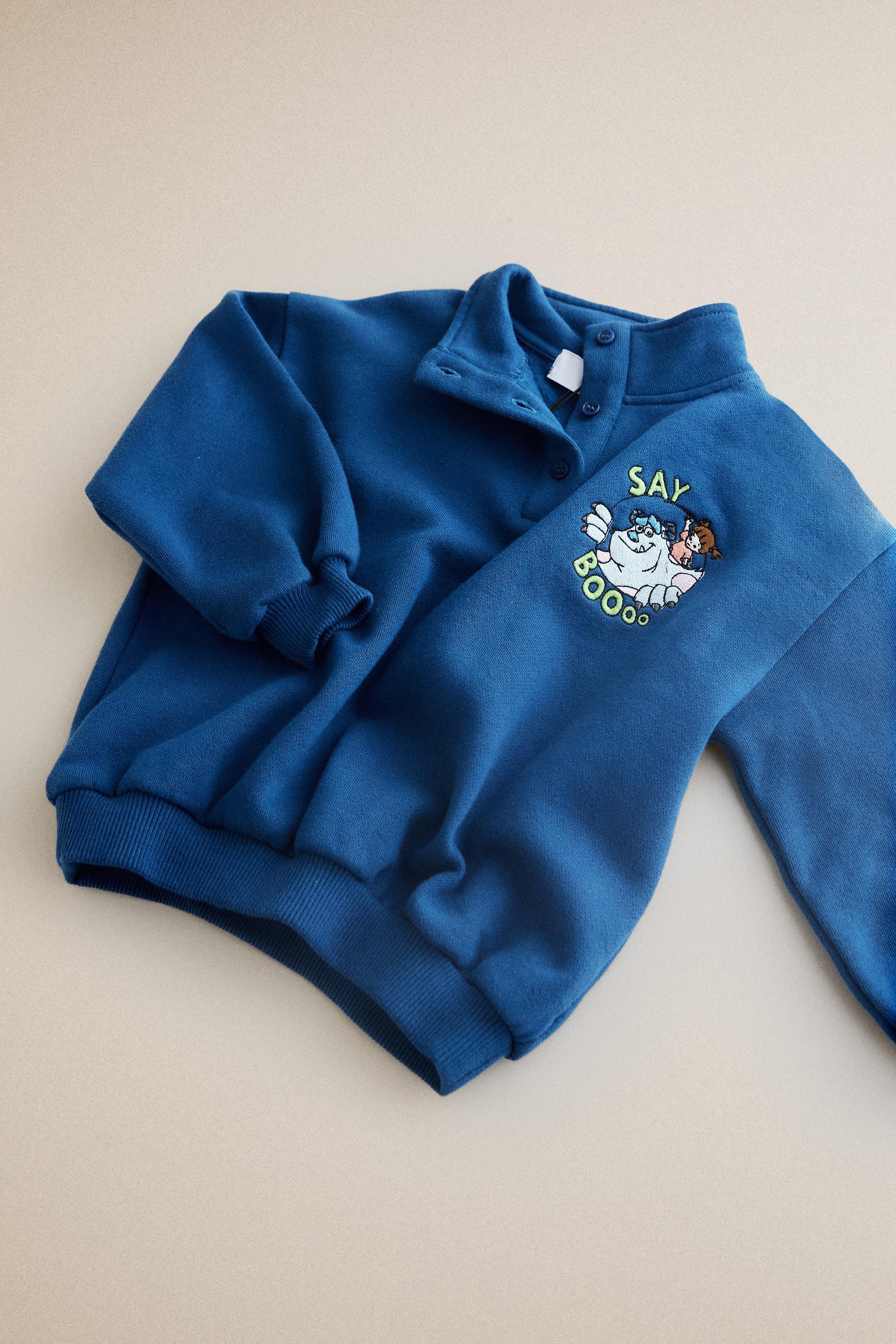 KIDS' MONSTERS, INC. ©DISNEY/PIXAR PLUSH SWEATSHIRT